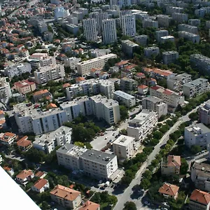 Put Plokita Smilja Apartment Split