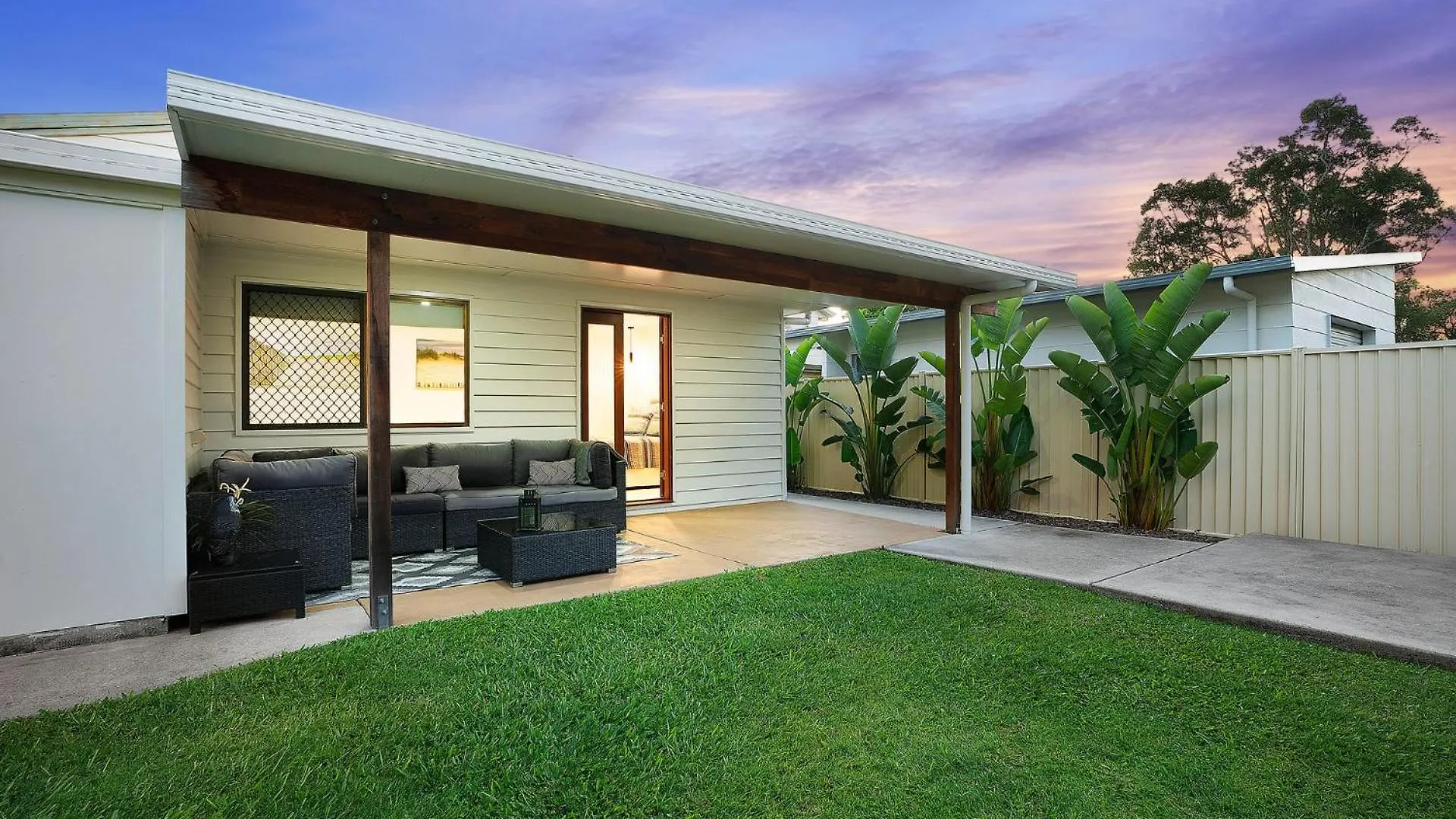 Holiday home 22 Sorrento Avenue Villa Coolum Beach